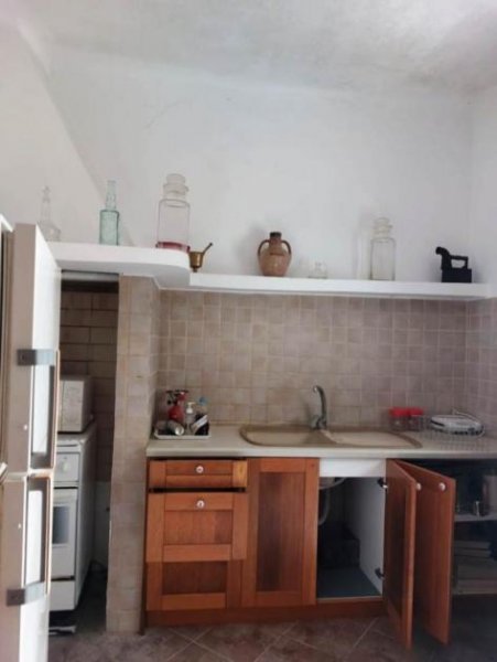 Chamaizi Ostkreta, Chamaizi: Traditionelles zweistöckiges Haus mit Innenhof zu verkaufen Haus kaufen